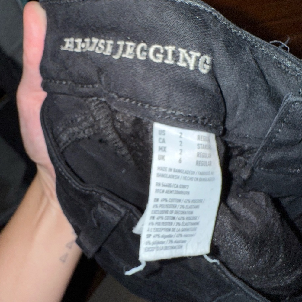 American Eagle Super Stretch X hi-rise jegging size 2​ - Picture 3 of 3